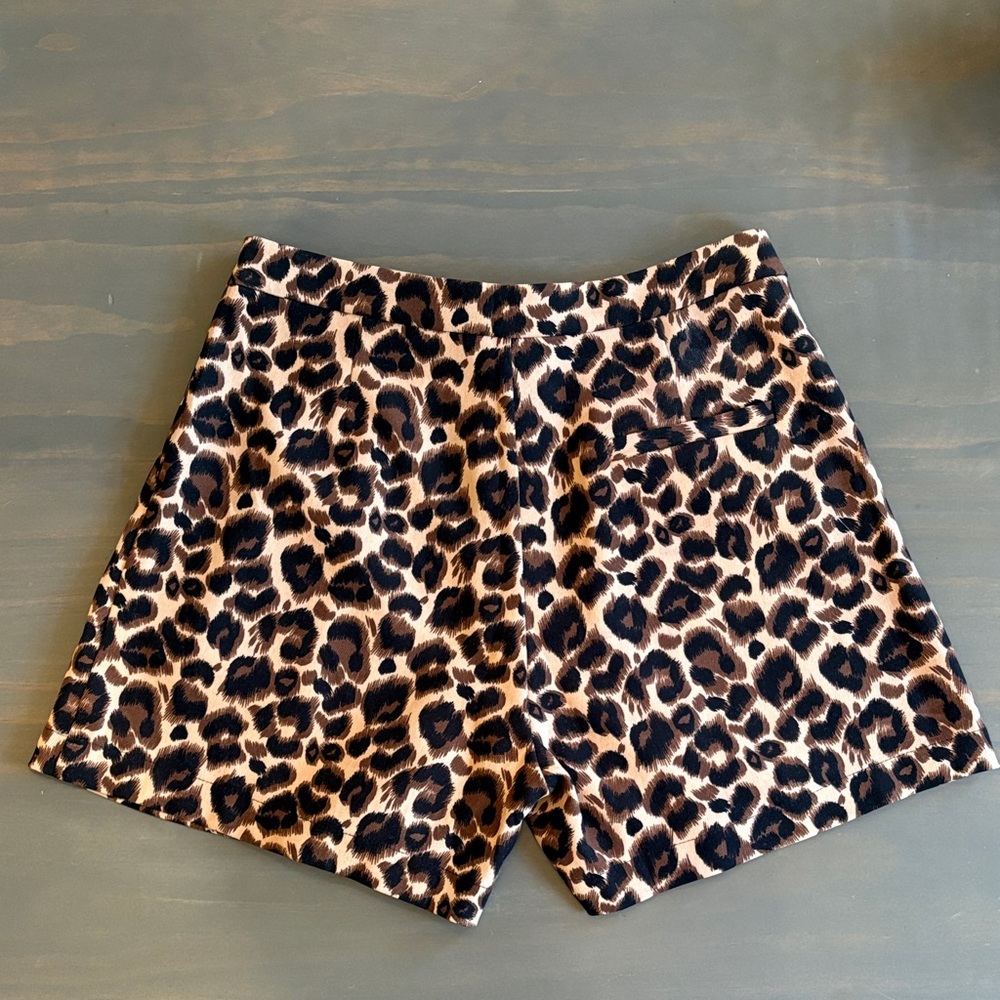 Jade Yoga Leopard Print Shorts - Picture 2 of 3